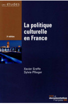 La politique culturelle en france - etudes n 5405-06-07