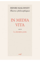 In media vita